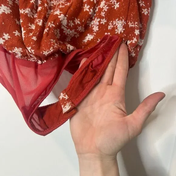 Free People Dessa Bodysuit Orange Floral Puff Sleeves Size XS - Picture 9 of 10